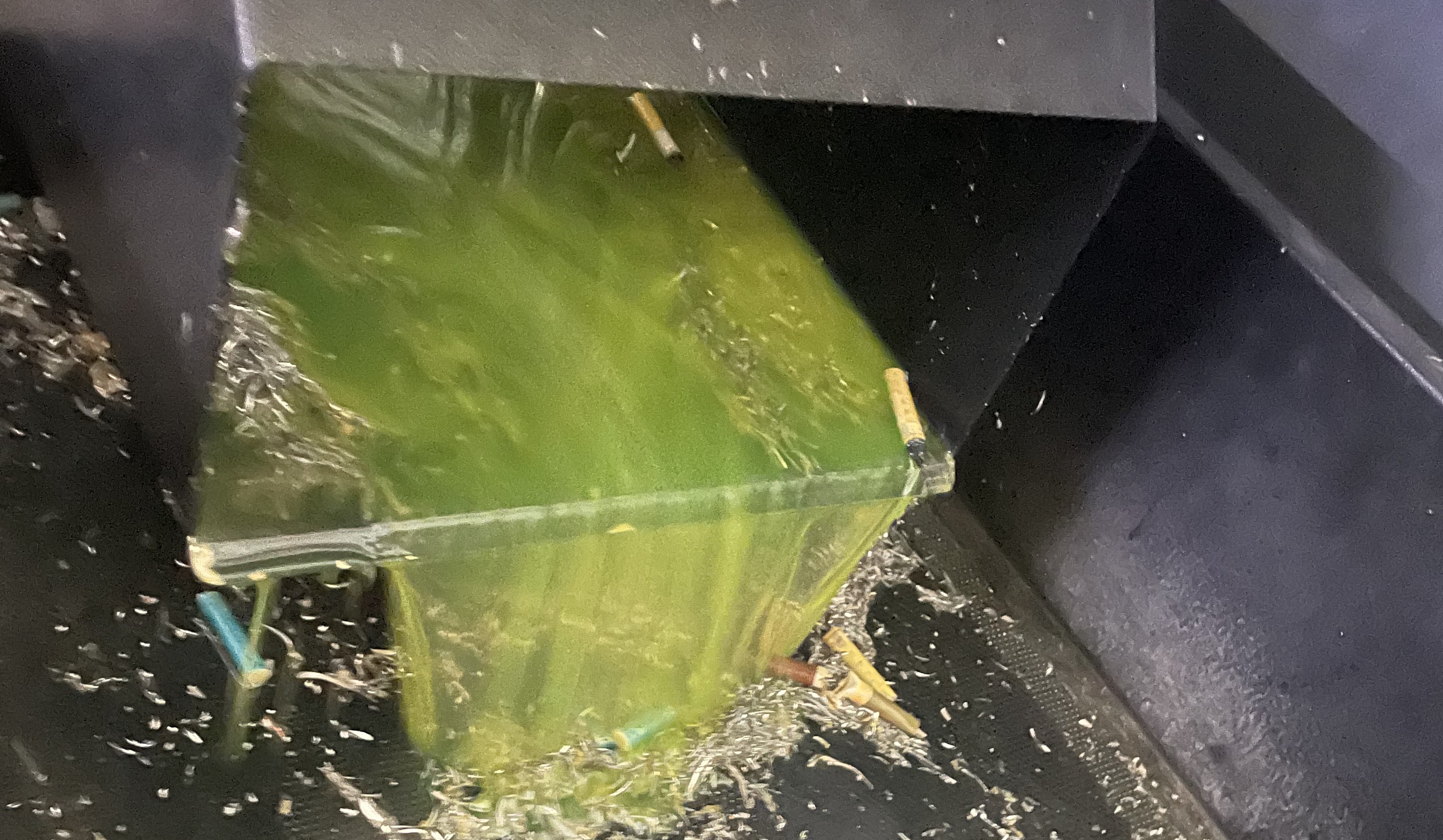 小長假回來你的切削液發(fā)臭了嗎？切削液有防腐發(fā)臭的方法！